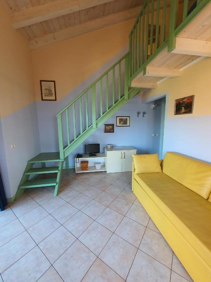 Residence Oasi Del Viandante Lake Como Luaran gambar