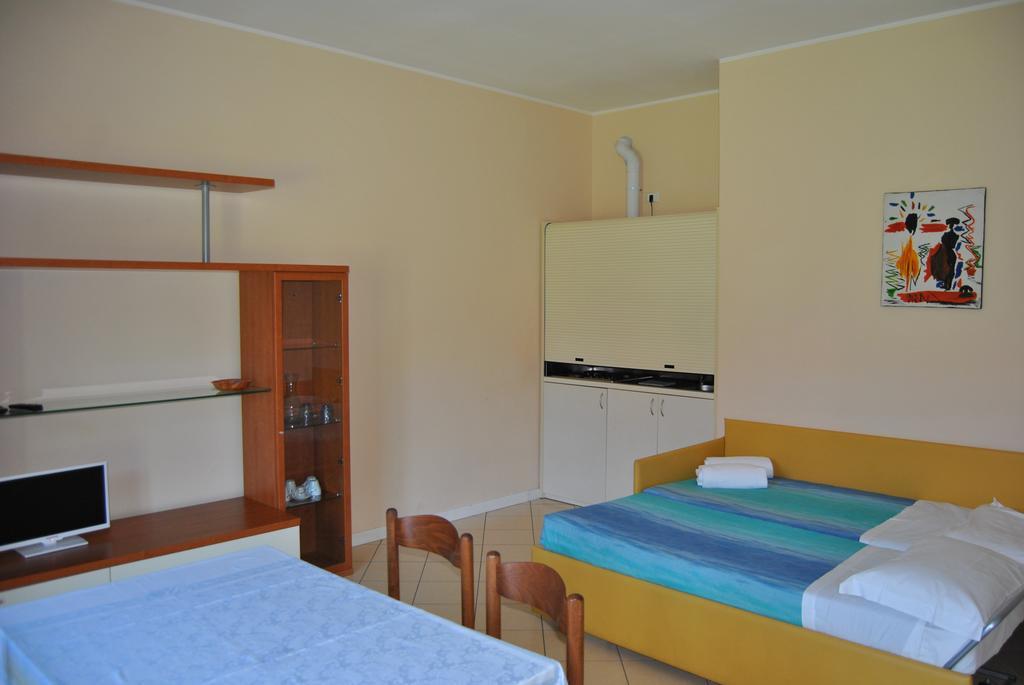 Residence Oasi Del Viandante Lake Como Bilik gambar